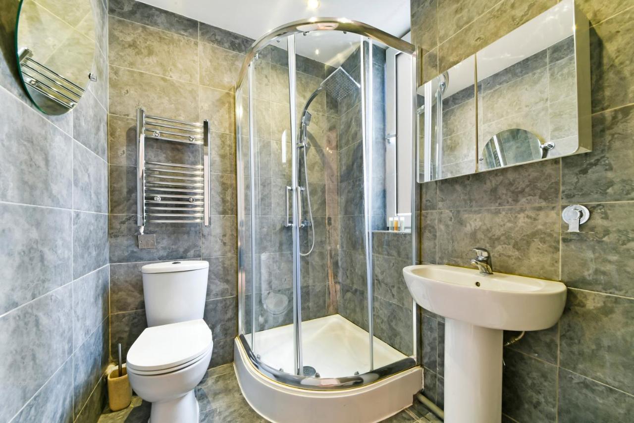 South Kensington Studio Лондон Екстериор снимка