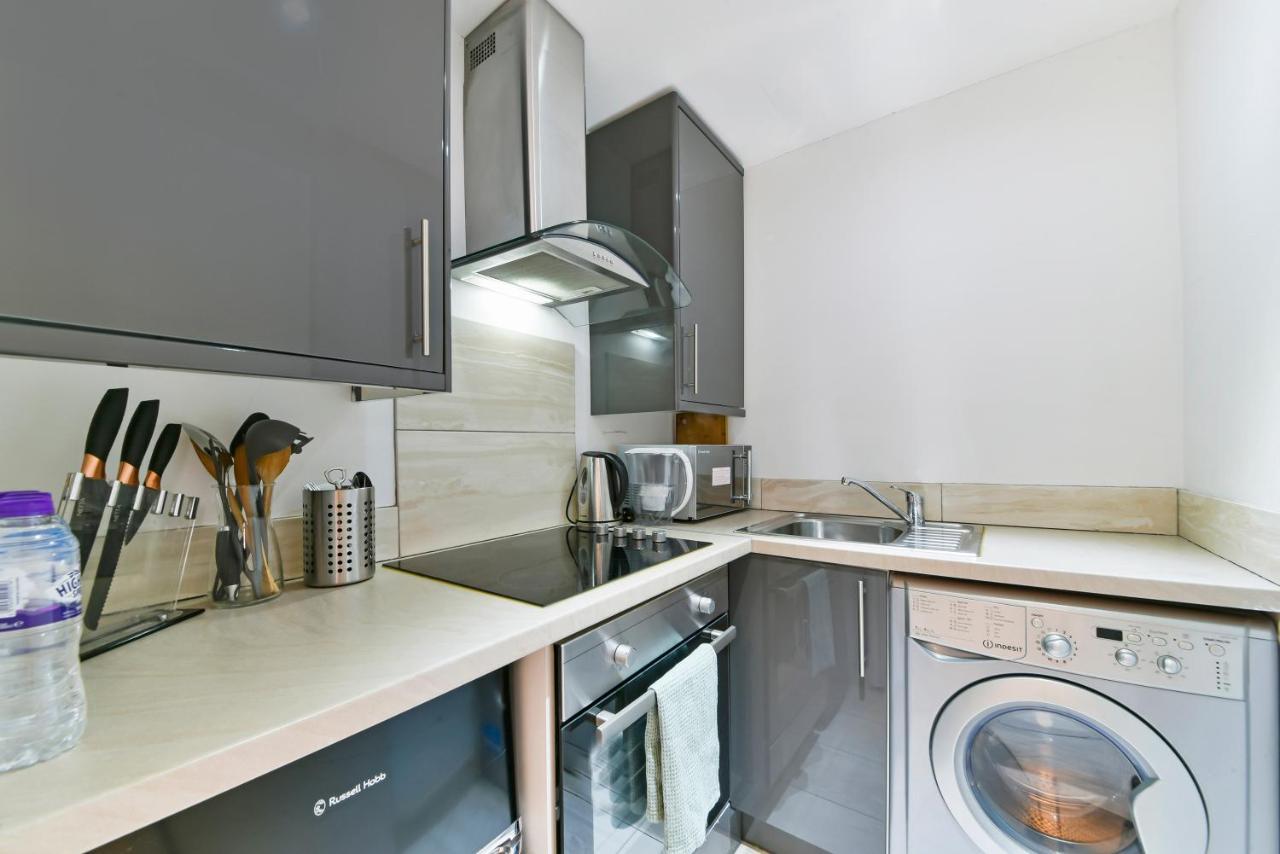 South Kensington Studio Лондон Екстериор снимка